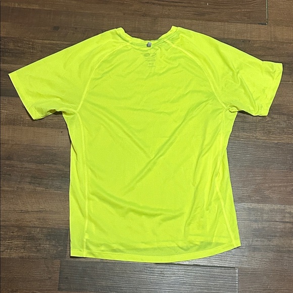 Champion DuoDry Men's Neon Yellow Athletic Shirt - Medium - Picture 5 of 5